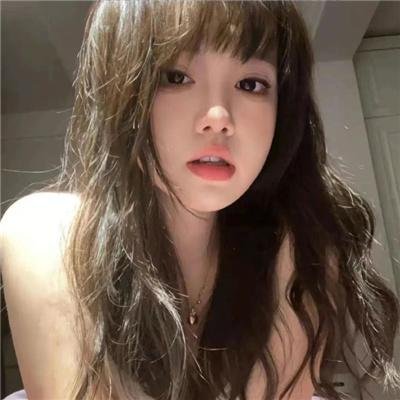 红色白鹦鹉